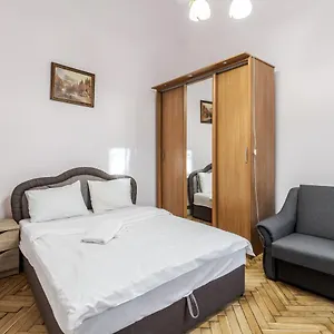 Striltsiv Апартаменты